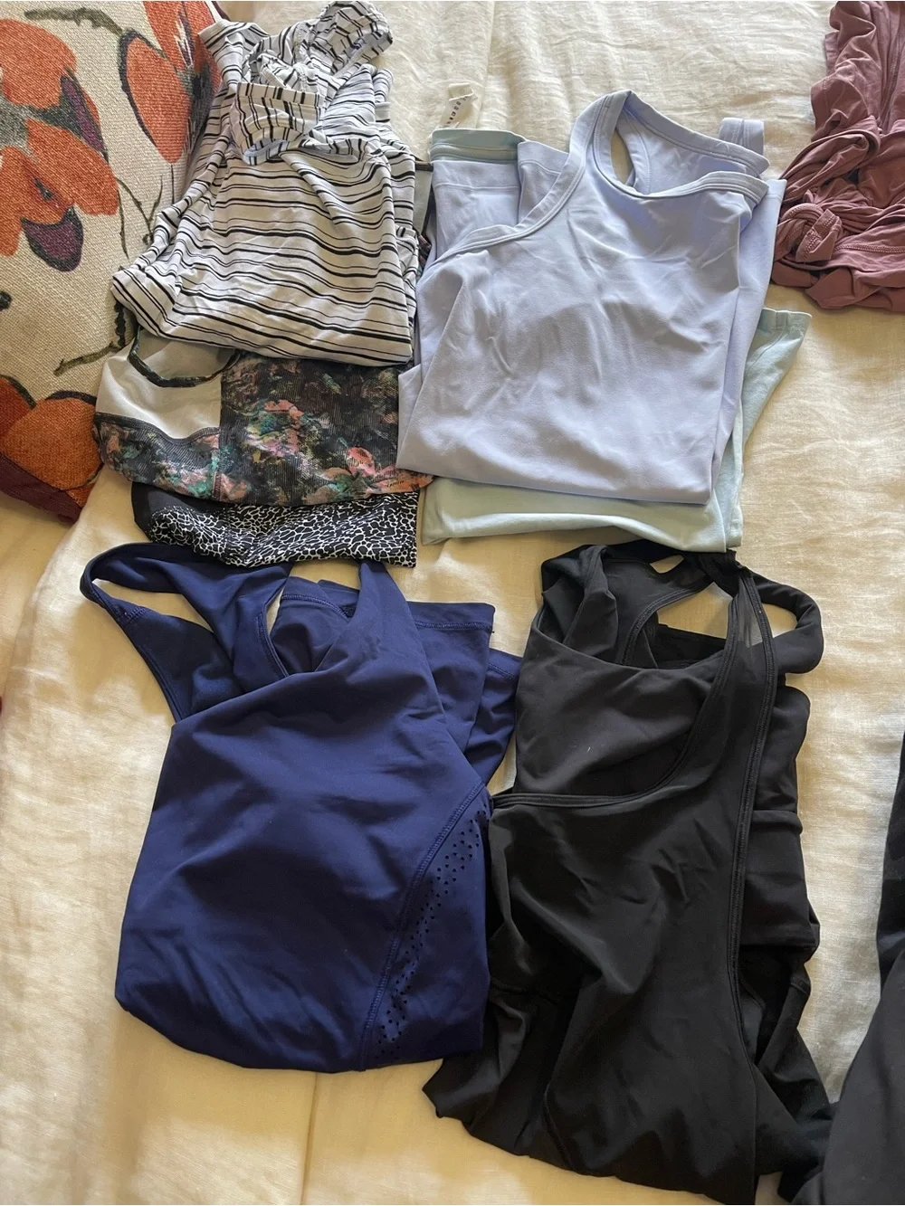 EUC Like New Lululemon Lot